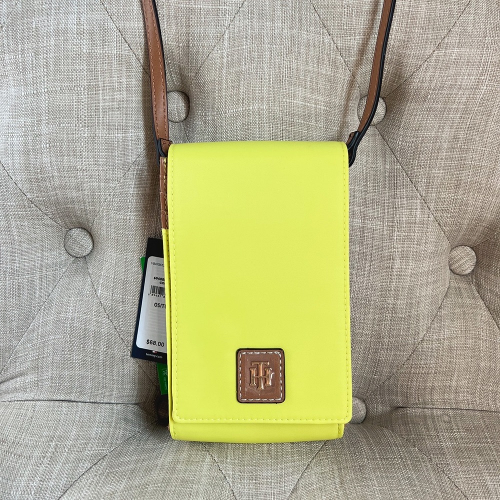 Cute phone cross body purse.